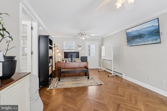 2028 LEGAT LN, Harleysville, PA 19438