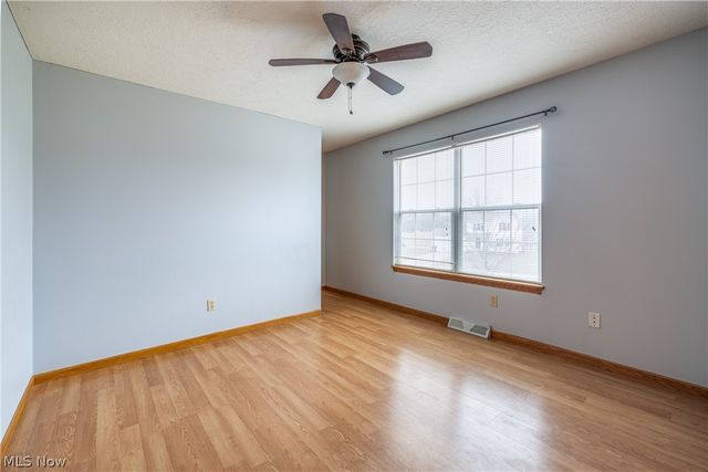 443 Plum Creek Drive, Wadsworth, OH 44281