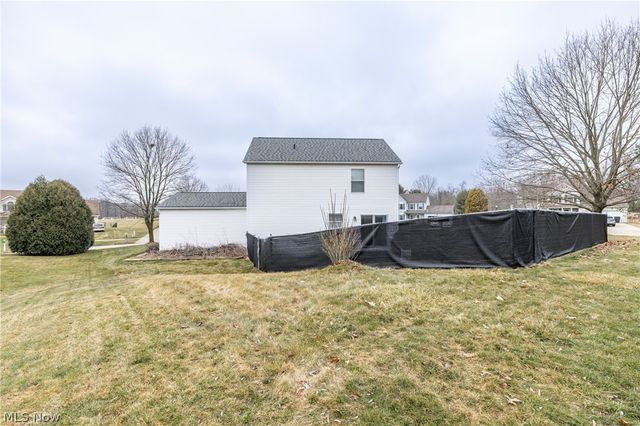 443 Plum Creek Drive, Wadsworth, OH 44281