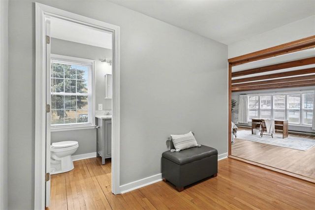 318 Kingsley Avenue, Saint Joseph, MI 49085