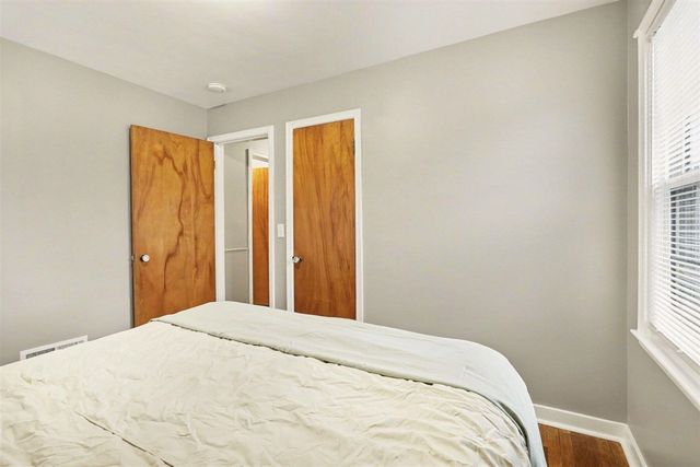 318 Kingsley Avenue, Saint Joseph, MI 49085