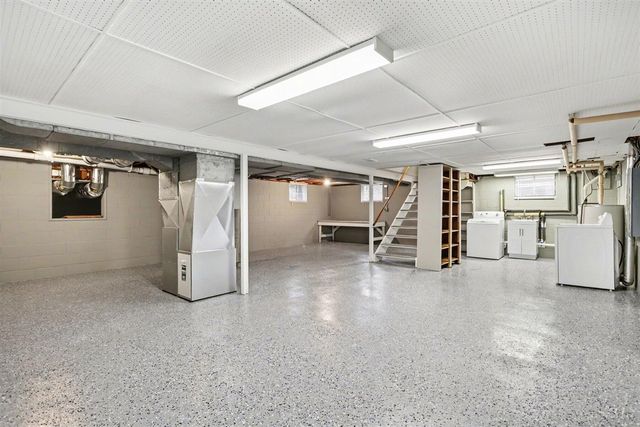 318 Kingsley Avenue, Saint Joseph, MI 49085