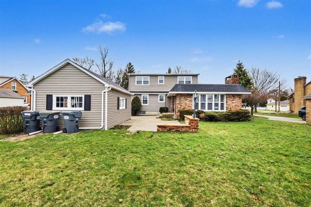 318 Kingsley Avenue, Saint Joseph, MI 49085