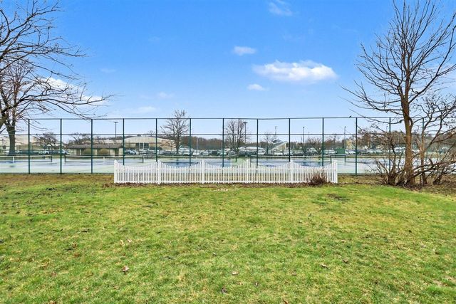 318 Kingsley Avenue, Saint Joseph, MI 49085