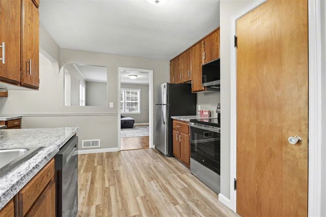 318 Kingsley Avenue, Saint Joseph, MI 49085