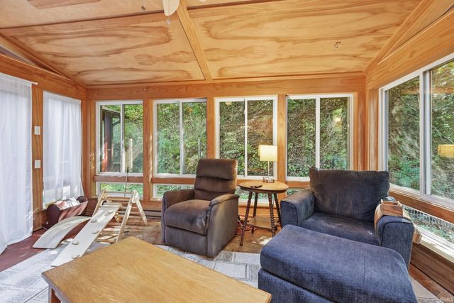 3804 E Newt Fulford Road, Bloomington, IN 47408