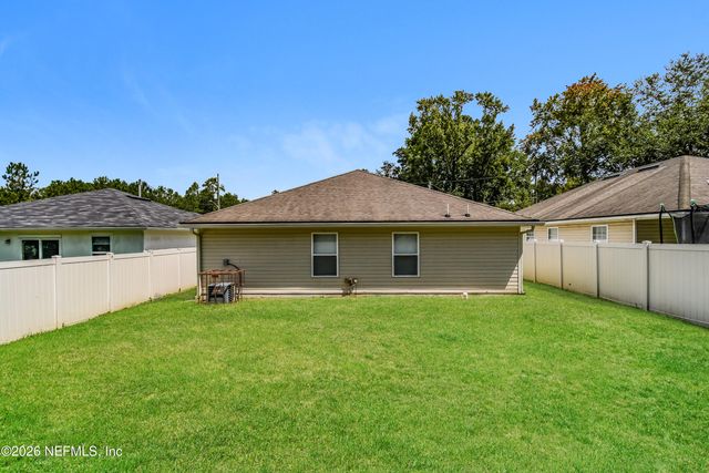 8450 MAPLE Street, Jacksonville, FL 32244