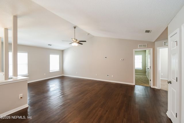 8450 MAPLE Street, Jacksonville, FL 32244