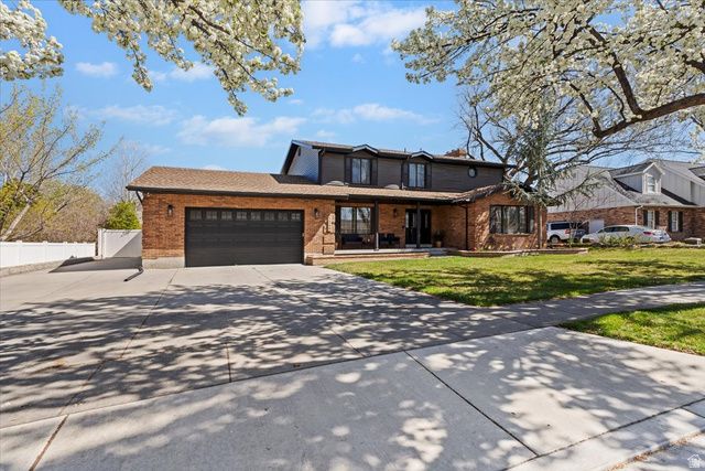 5549 S APPLE VALE DR, Murray, UT 84123