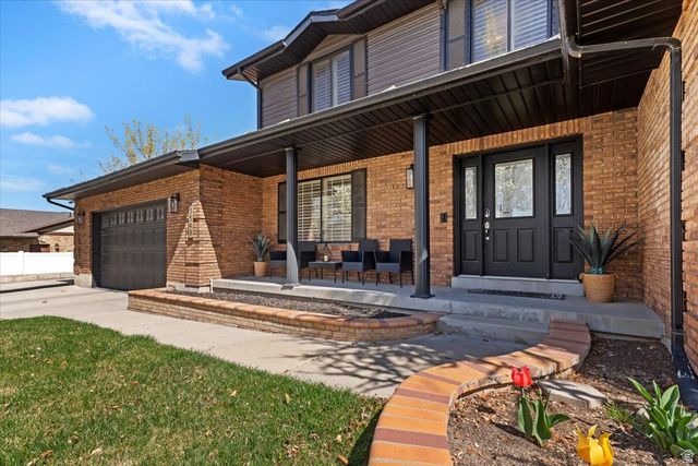 5549 S APPLE VALE DR, Murray, UT 84123