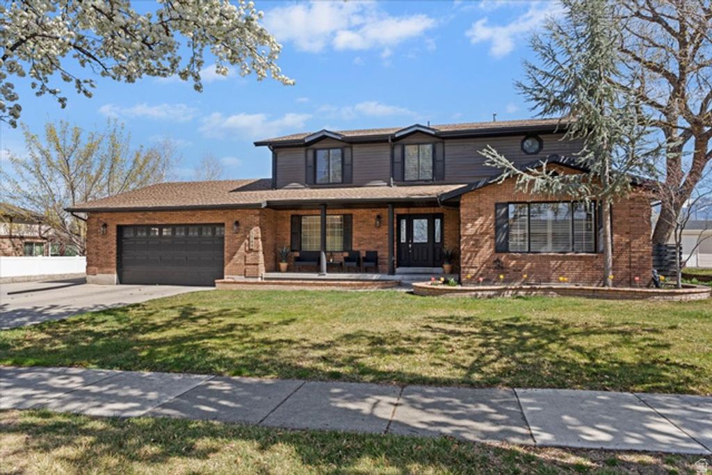 5549 S APPLE VALE DR, Murray, UT 84123