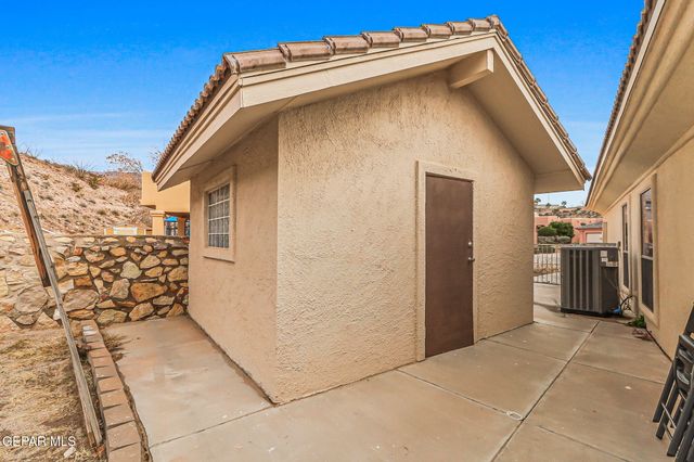 6425 FRANKLIN GATE Drive, El Paso, TX 79912