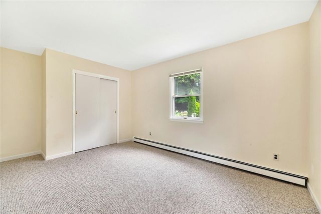 530 Boxwood Drive, Shirley, NY 11967