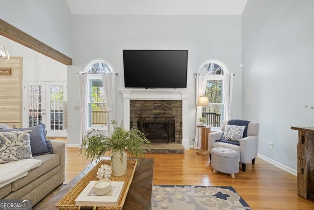 406 Lovinggood Landing Drive, Woodstock, GA 30189