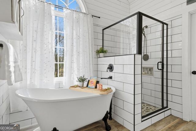 406 Lovinggood Landing Drive, Woodstock, GA 30189