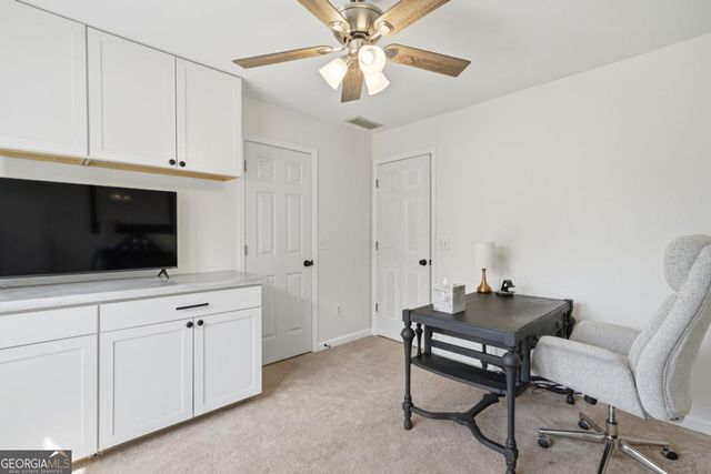 406 Lovinggood Landing Drive, Woodstock, GA 30189