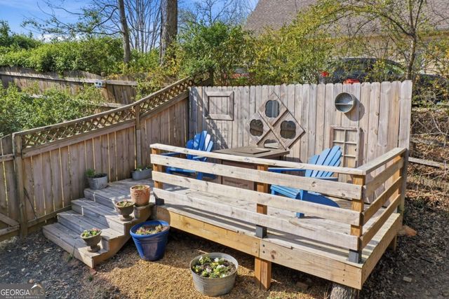 406 Lovinggood Landing Drive, Woodstock, GA 30189