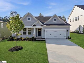 229 Summerall Lane, Seneca, SC 29678