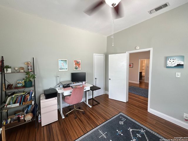 628 W Magnolia Ave, San Antonio, TX 78212