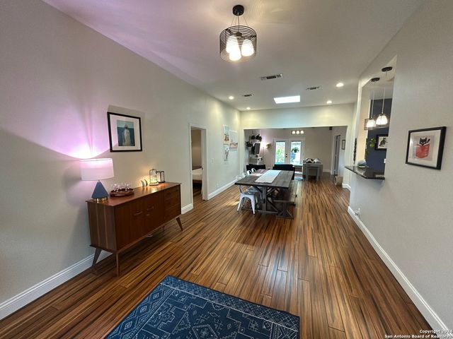 628 W Magnolia Ave, San Antonio, TX 78212