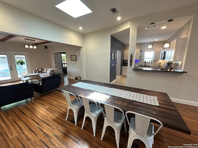 628 W Magnolia Ave, San Antonio, TX 78212