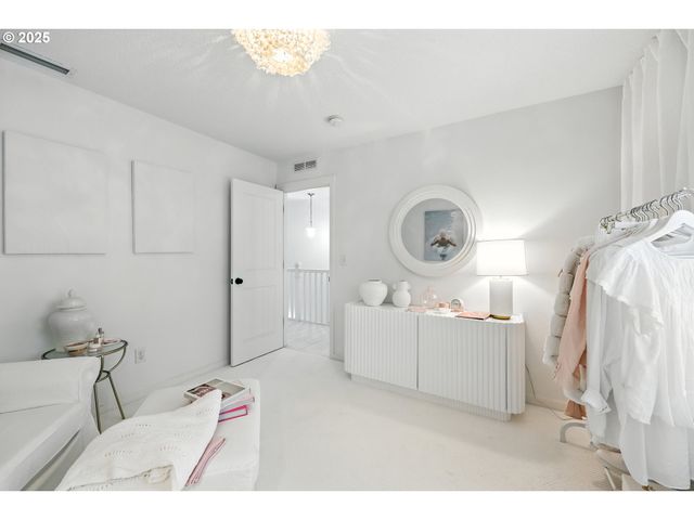 2210 S WHITE SALMON Dr, Ridgefield, WA 98642