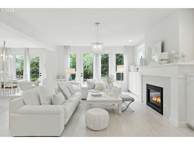 2210 S WHITE SALMON Dr, Ridgefield, WA 98642