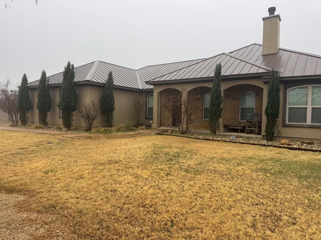 Image 1 of property listing at 145 Edinburgh Rd, San Angelo, TX 76901
