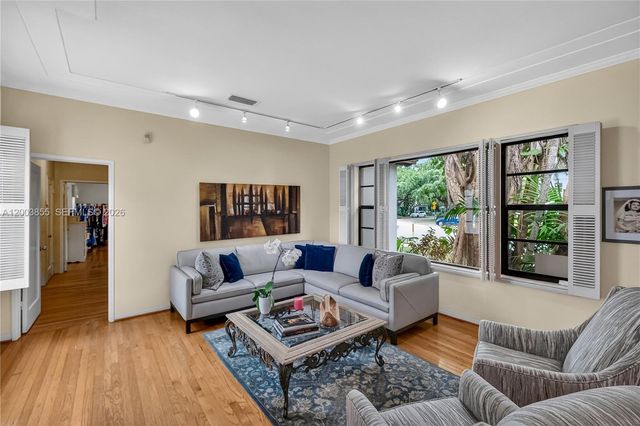 485 NE 96th St, Miami Shores, FL 33138