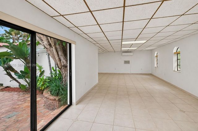 485 NE 96th St, Miami Shores, FL 33138
