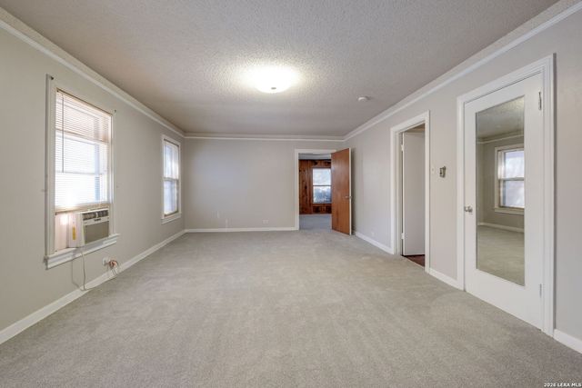 1902 Schley Ave, San Antonio, TX 78210