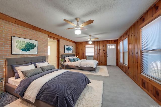 1902 Schley Ave, San Antonio, TX 78210