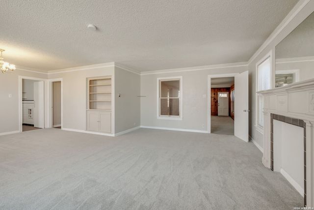 1902 Schley Ave, San Antonio, TX 78210