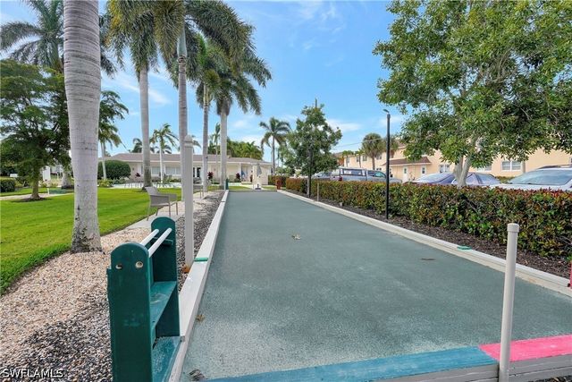 631 12th AVE S 631, Naples, FL 34102