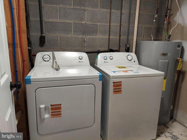 103 NORTHWOOD CIR, Cross Junction, VA 22625