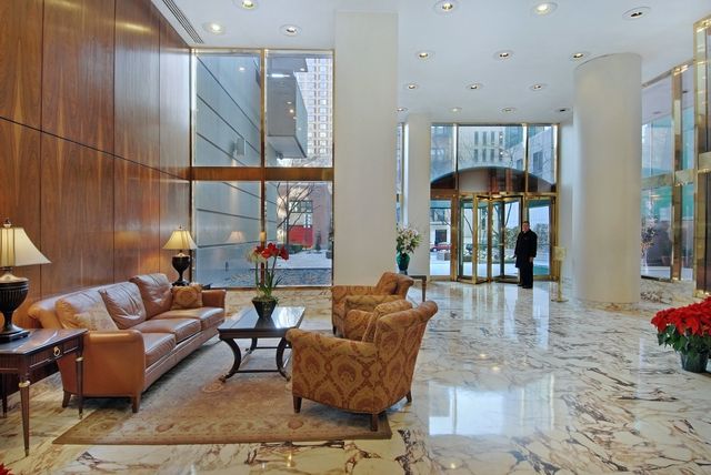 235 E 40th St Apt 6C, New York City, NY 10016