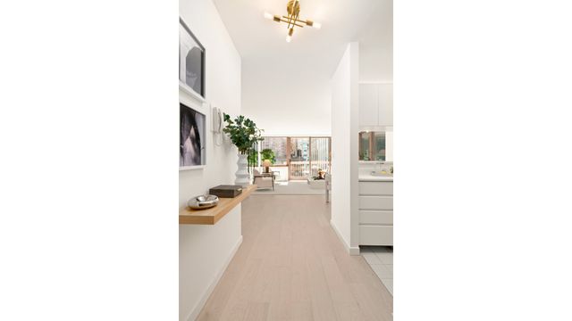 235 E 40th St Apt 6C, New York City, NY 10016