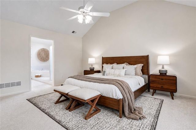 13902 W 71 Terrace, Shawnee, KS 66216