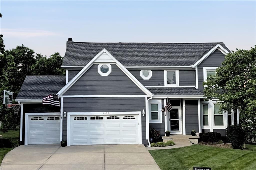 13902 W 71 Terrace, Shawnee, KS 66216