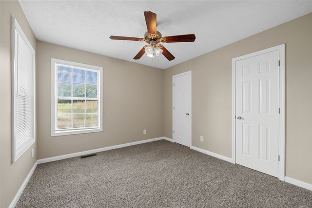 3256 Twelve Oaks Boulevard, Clarksville, TN 37042