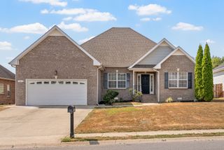 3256 Twelve Oaks Boulevard, Clarksville, TN 37042