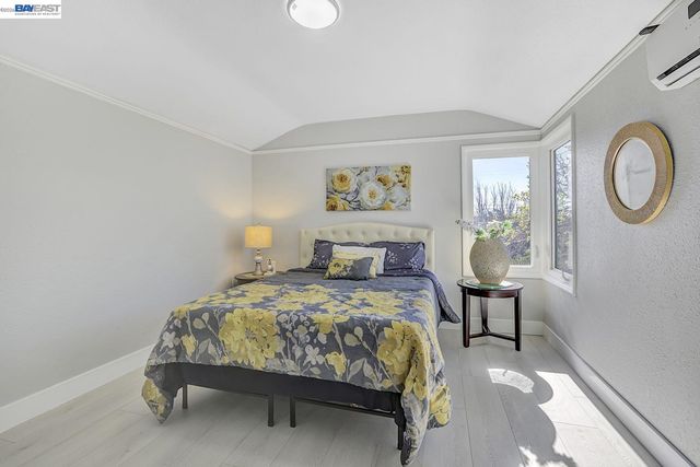 2834 Abbey St, Oakland, CA 94619