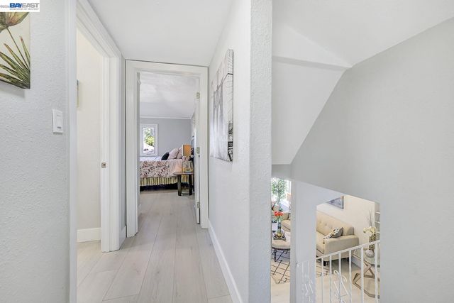 2834 Abbey St, Oakland, CA 94619