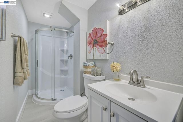 2834 Abbey St, Oakland, CA 94619