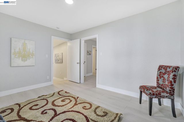 2834 Abbey St, Oakland, CA 94619