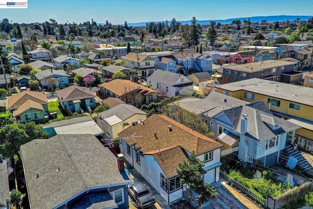 2834 Abbey St, Oakland, CA 94619