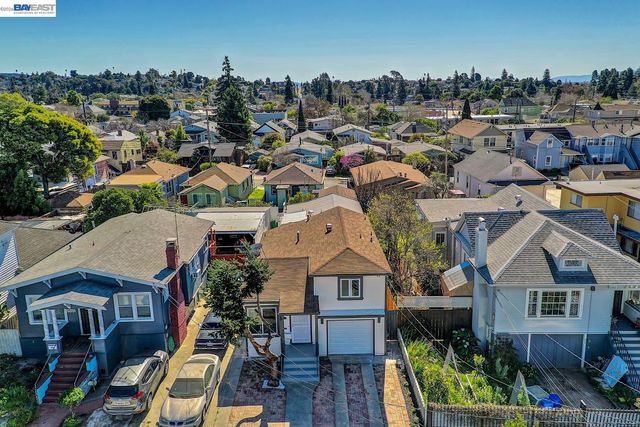 2834 Abbey St, Oakland, CA 94619