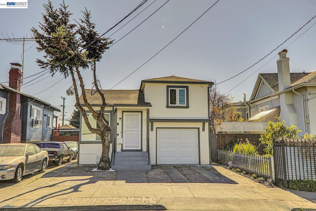 2834 Abbey St, Oakland, CA 94619