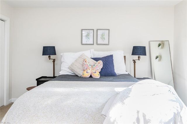 5309 Queen Bishop LN, Williamsburg, VA 23185