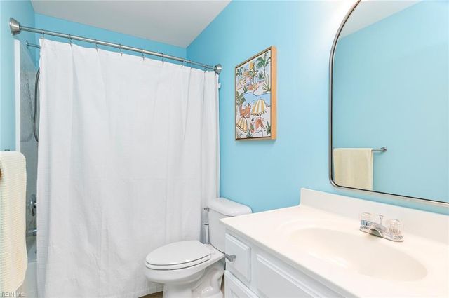 5309 Queen Bishop LN, Williamsburg, VA 23185